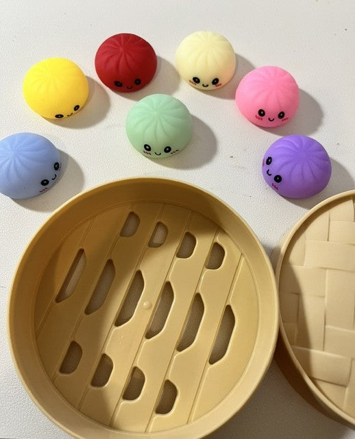 Mochi-Style 7pcs Rainbow Scented Mini Squishy Dumplings in Steamer
